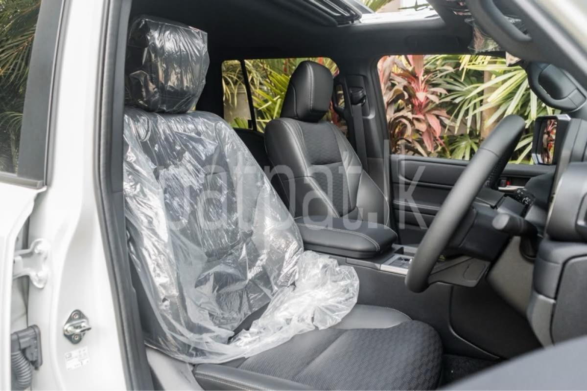 Advertisement image 5