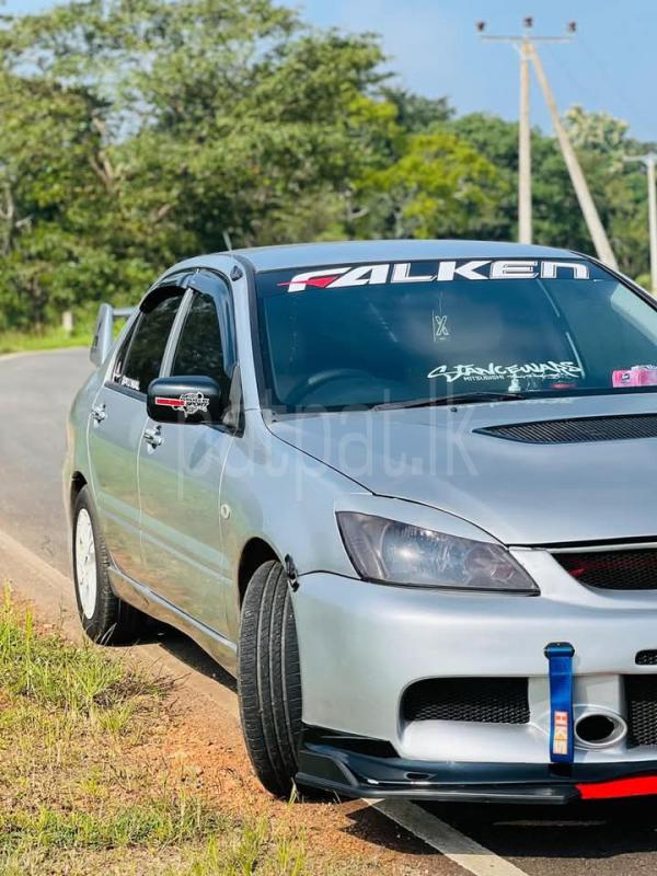 Advertisement image 3