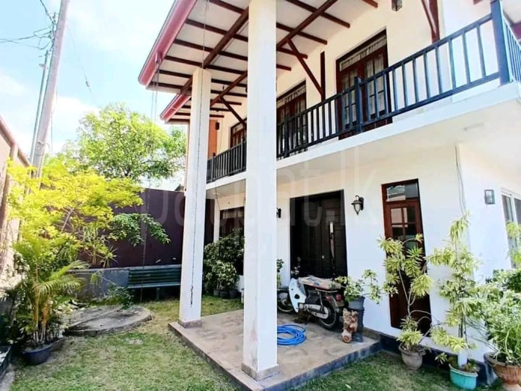 House for Sale in Nugegoda ads-image-1