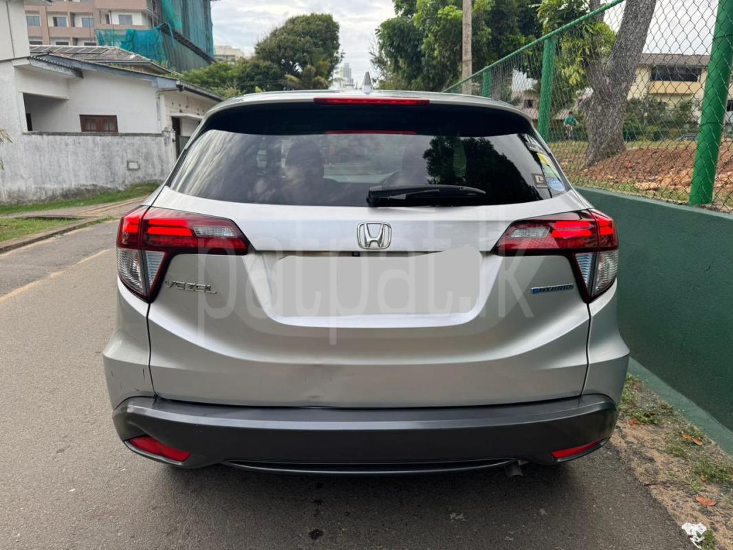 Honda Vezel 2014 - பயன்படுத்தப்பட்டது SUV sale in Sri Lanka - patpat.lk