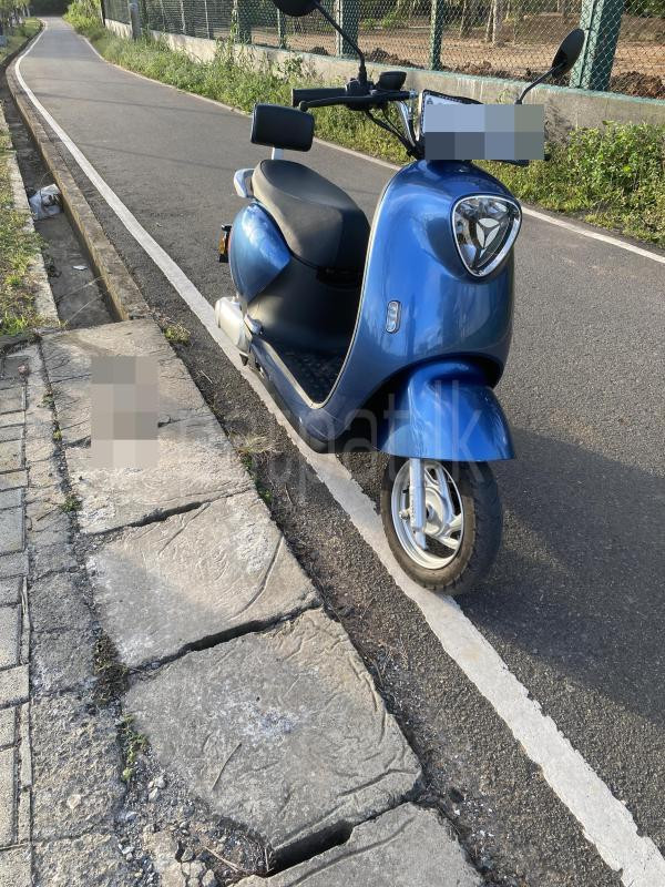 Yadea M6 2023 - Used Bike sale in Sri Lanka - patpat.lk