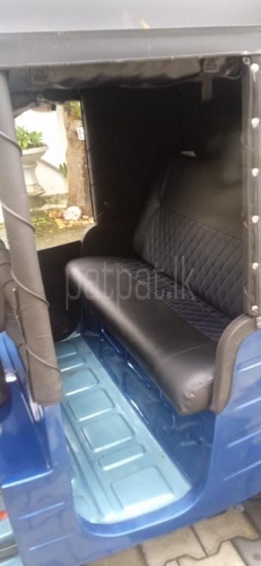Bajaj Three Wheel 2009 - பயன்படுத்தப்பட்டது முச்சக்கர வண்டி sale in Sri Lanka - patpat.lk
