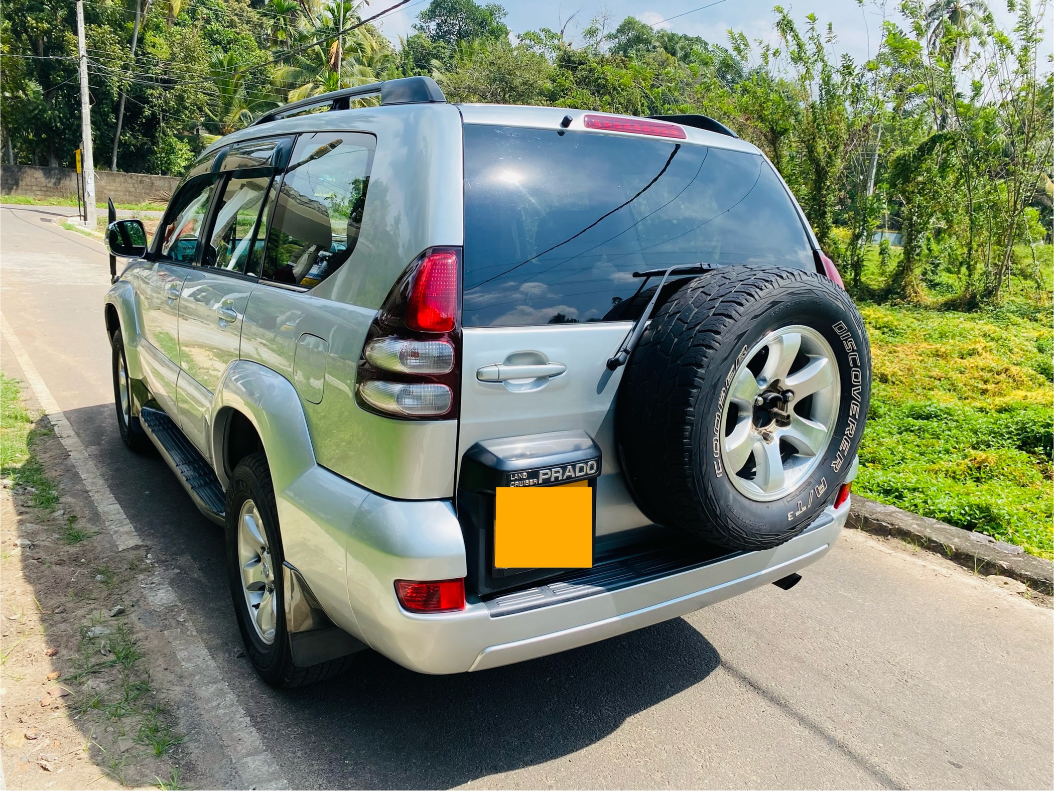 Toyota Land Cruiser Prado 2006 - Used SUV sale in Sri Lanka - patpat.lk