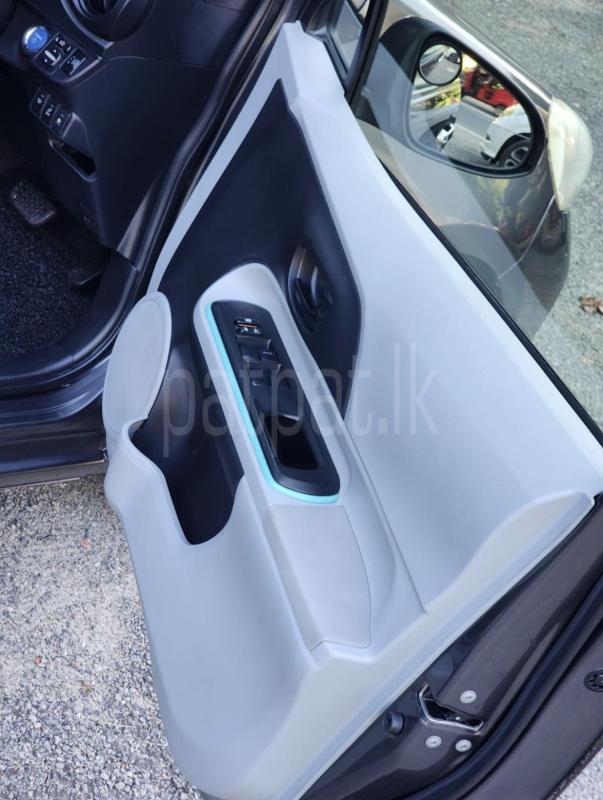 Advertisement image 6