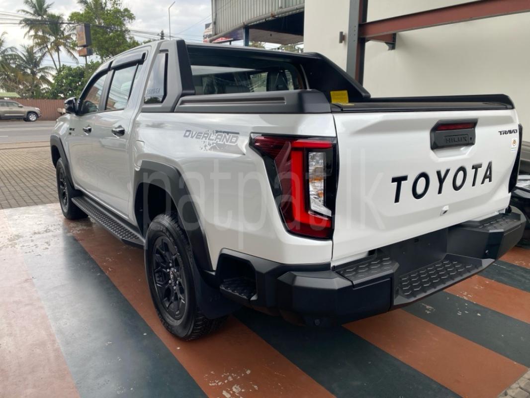 Advertisement image 4