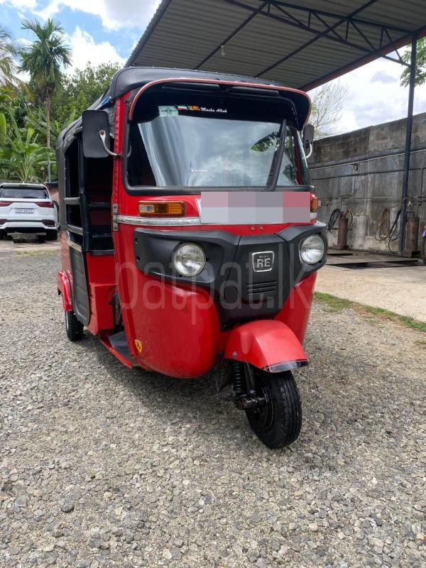Bajaj Three Wheel 2018 - பயன்படுத்தப்பட்டது முச்சக்கர வண்டி sale in Sri Lanka - patpat.lk