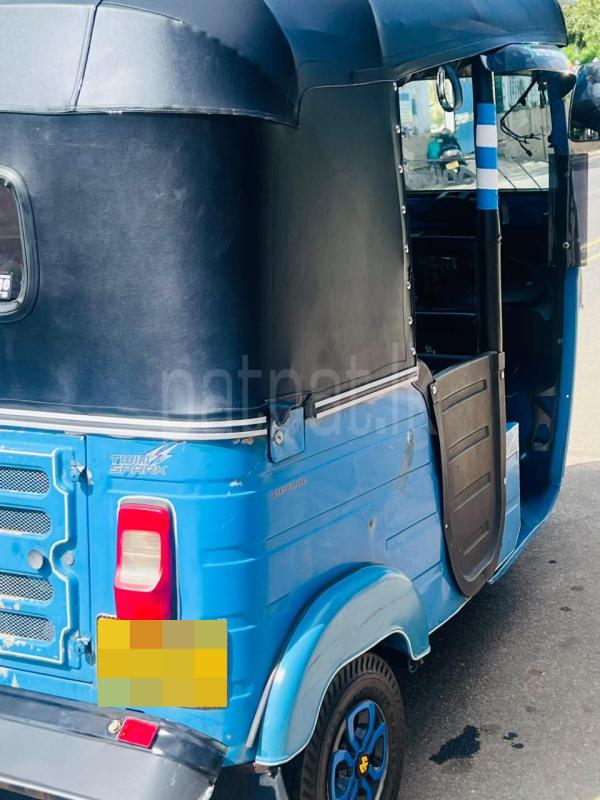 Bajaj 4 stroke 2018 - භාවිතා කරන ලද ත්‍රිරෝද රථය sale in Sri Lanka - patpat.lk