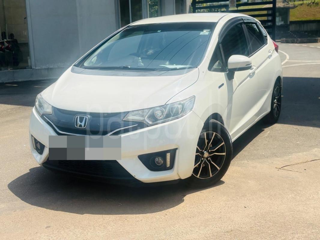 Honda Fit 2015 - Used Car sale in Sri Lanka - patpat.lk