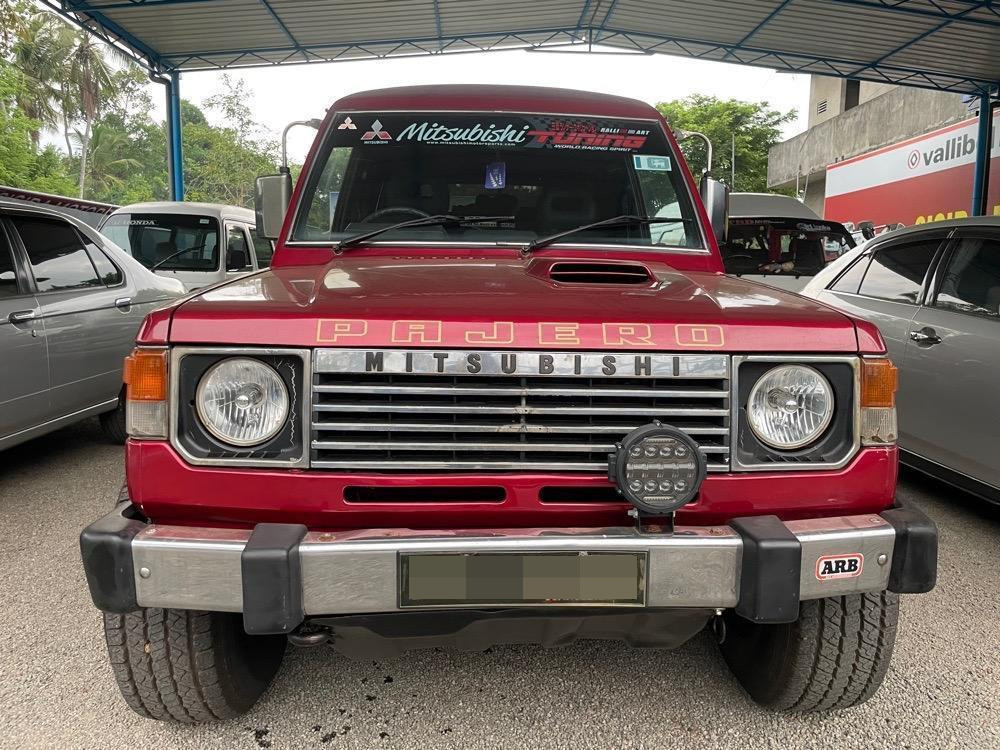 Mitsubishi Pajero 1984 - பயன்படுத்தப்பட்டது SUV sale in Sri Lanka - patpat.lk