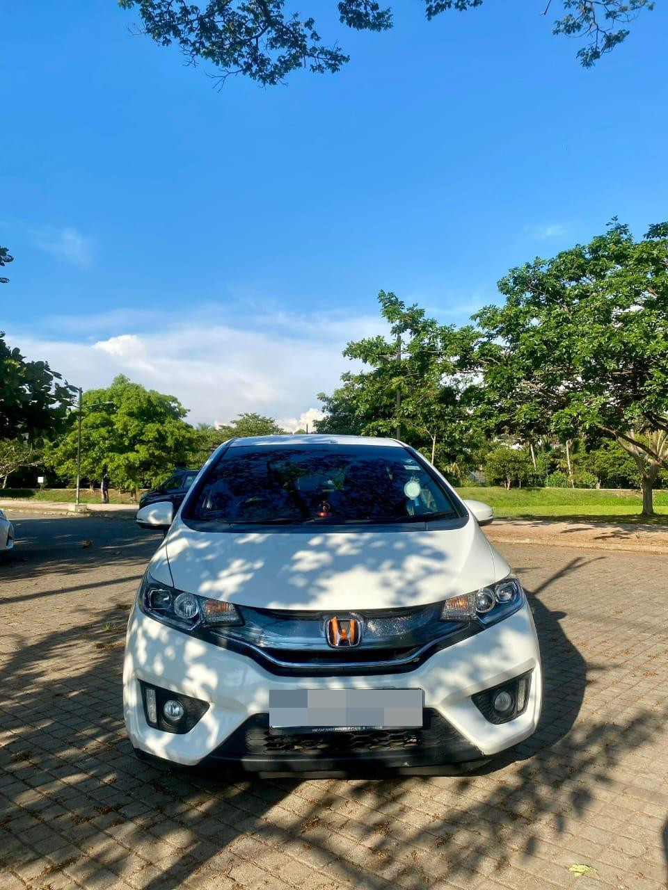 Honda Fit 2015 ads-image-1