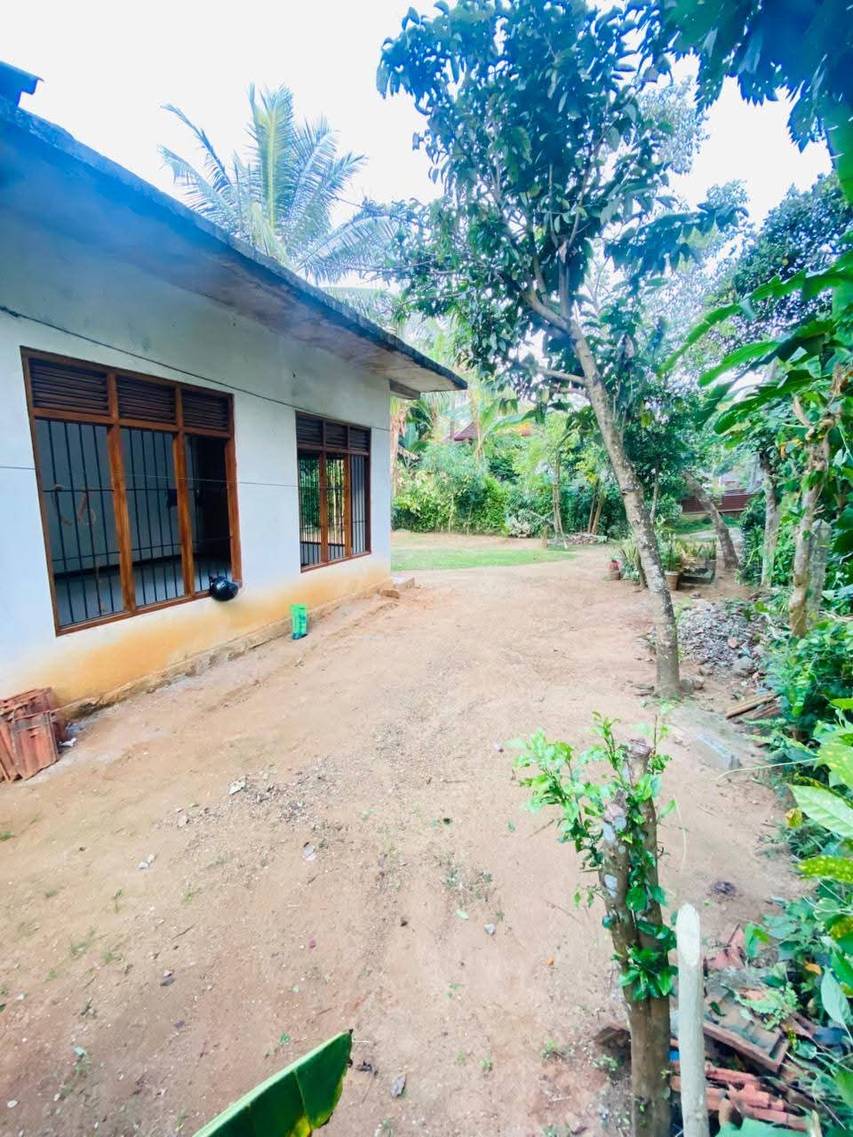 House for Sale in Veyangoda
