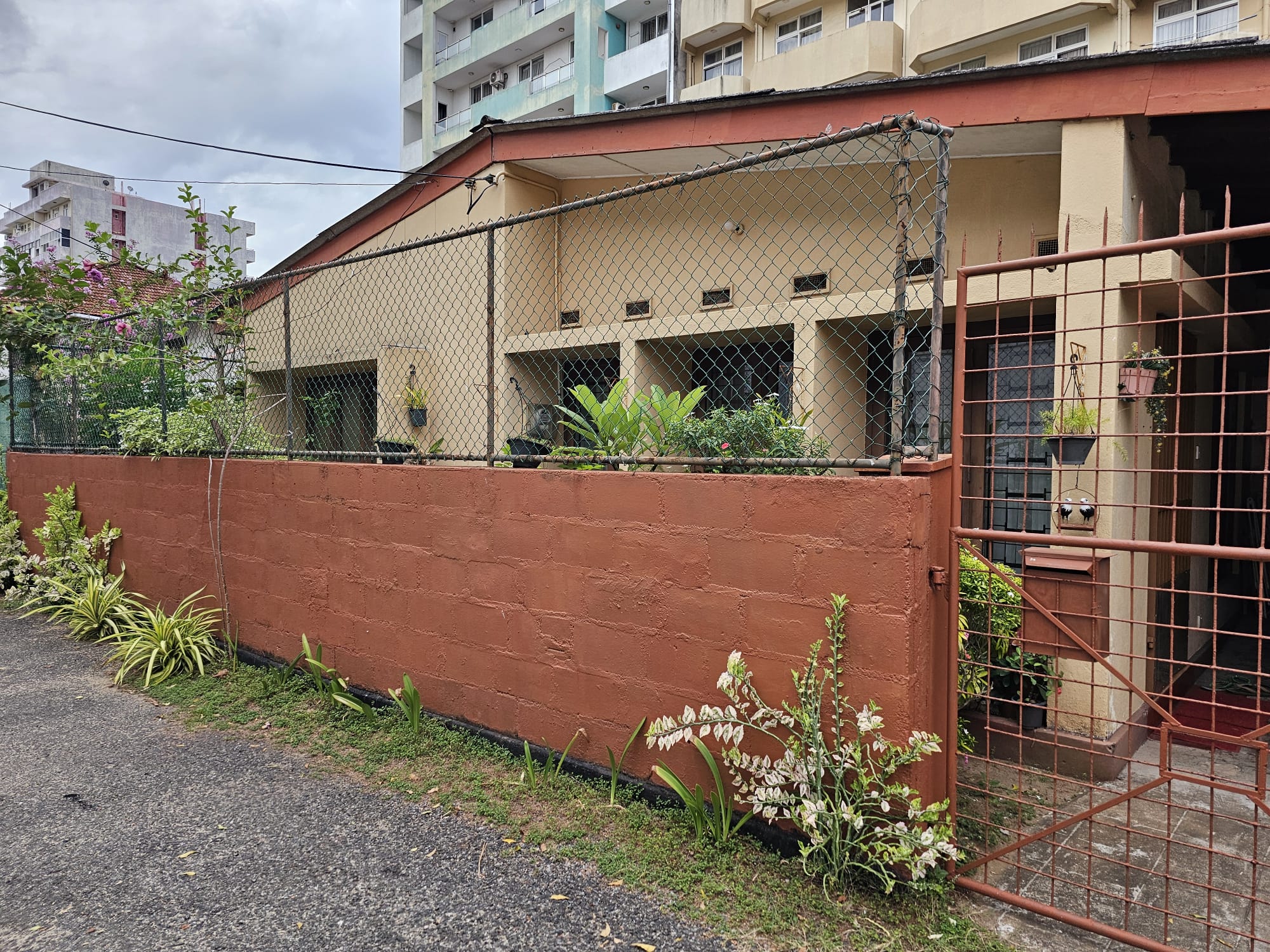 House for Sale in Dehiwala
