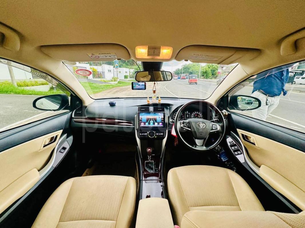 Toyota Premio 2017 - பயன்படுத்தப்பட்டது கார் sale in Sri Lanka - patpat.lk