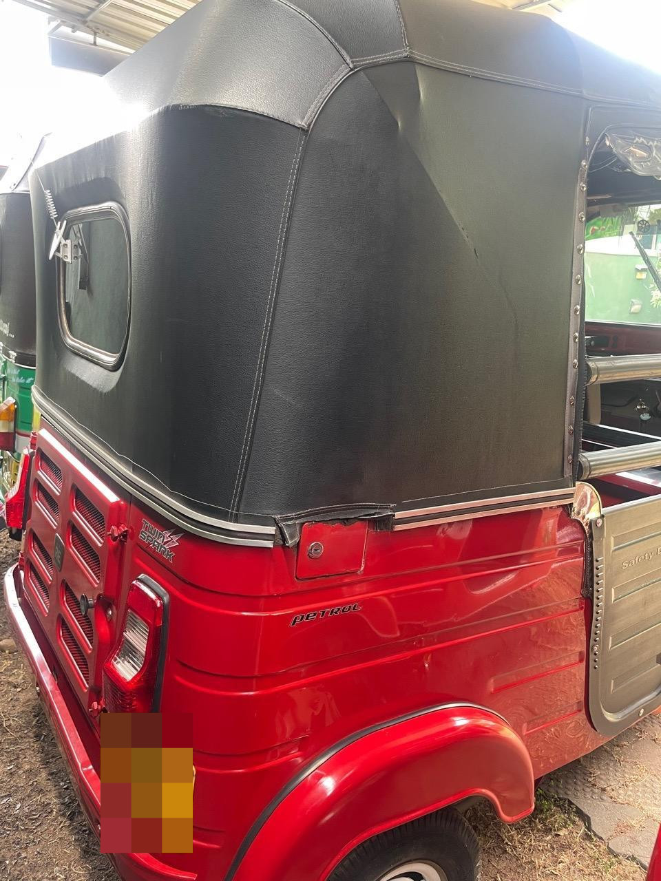 Bajaj Three Wheel 2018 - භාවිතා කරන ලද ත්‍රිරෝද රථය sale in Sri Lanka - patpat.lk