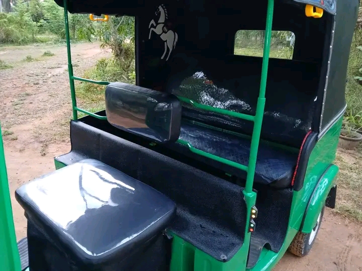 Bajaj Three Wheel 2005 - Used Three wheeler sale in Sri Lanka - patpat.lk