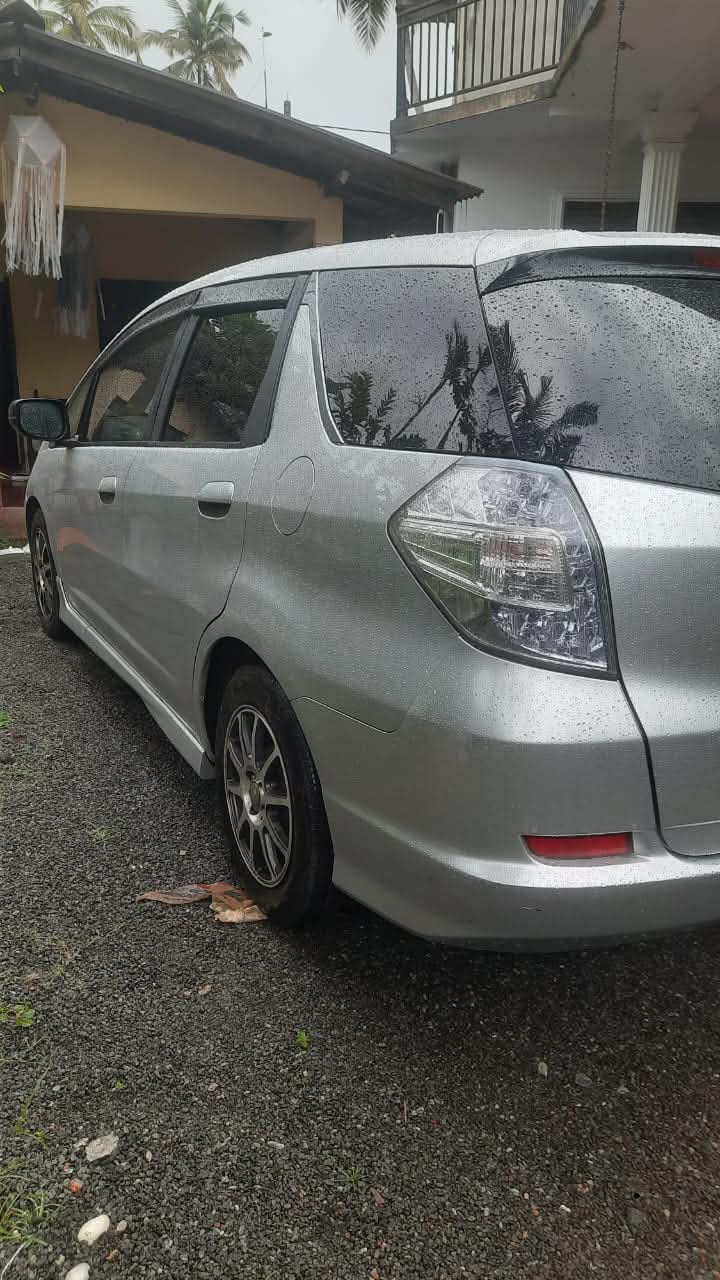 Honda FIT SHUTTLE 2012 - Used Car sale in Sri Lanka - patpat.lk