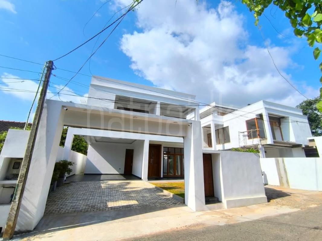 premium-listing-image