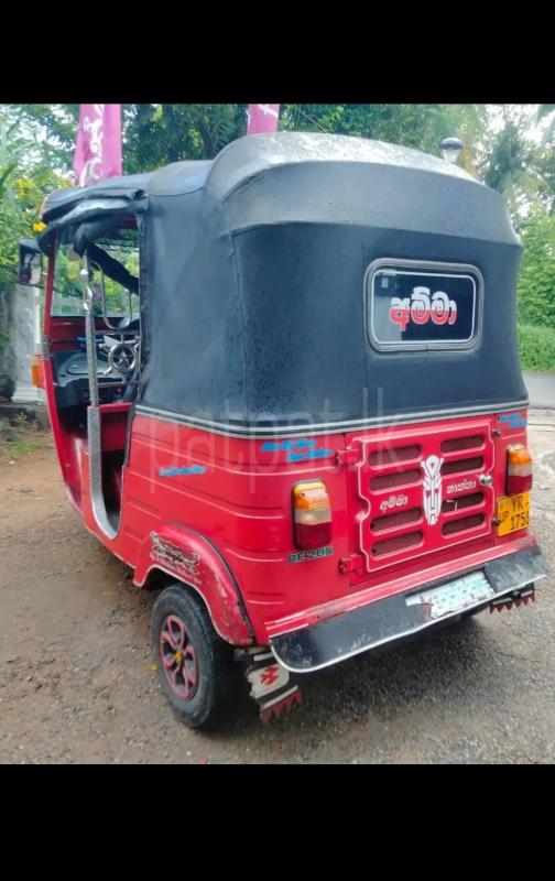 Bajaj 4 stroke 2011 - பயன்படுத்தப்பட்டது முச்சக்கர வண்டி sale in Sri Lanka - patpat.lk