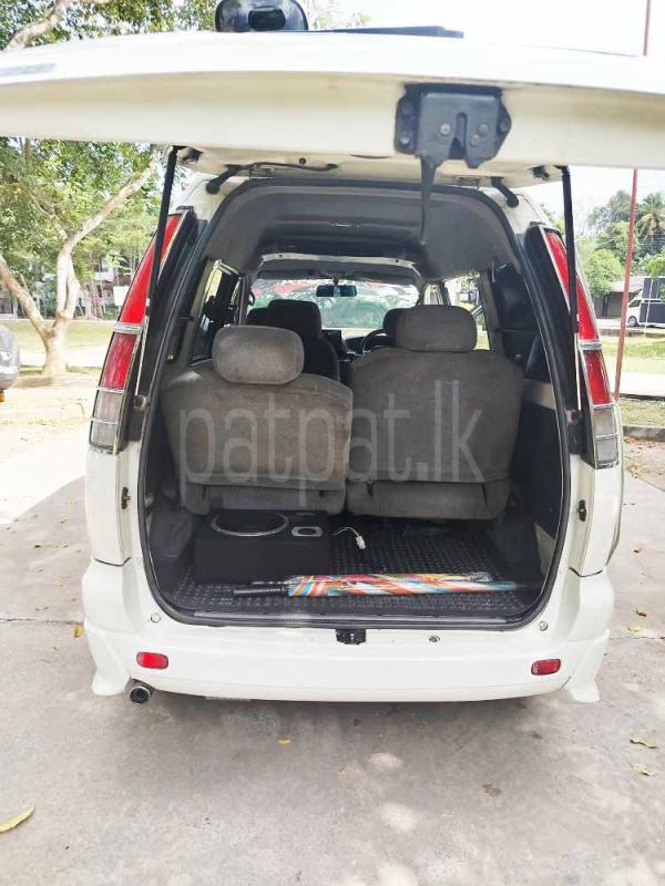 Advertisement image 6