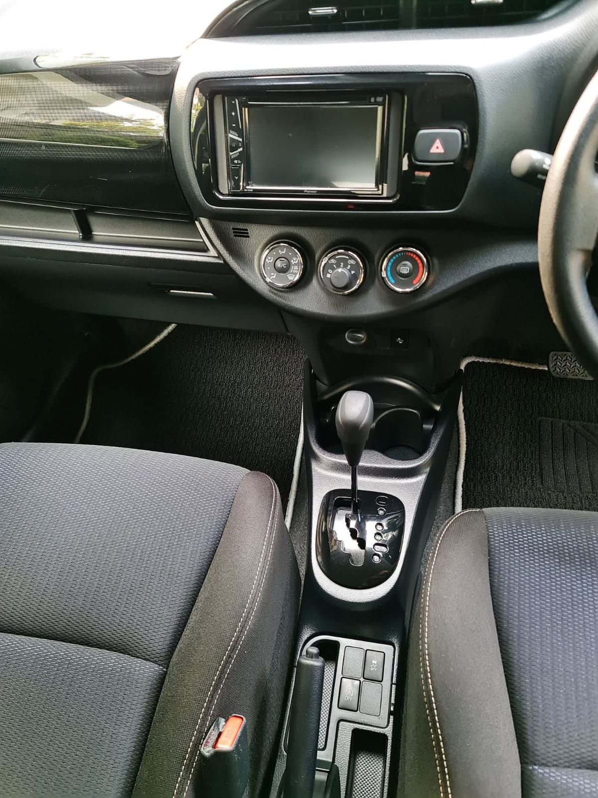 Toyota Vitz 2018 - Used Car sale in Sri Lanka - patpat.lk
