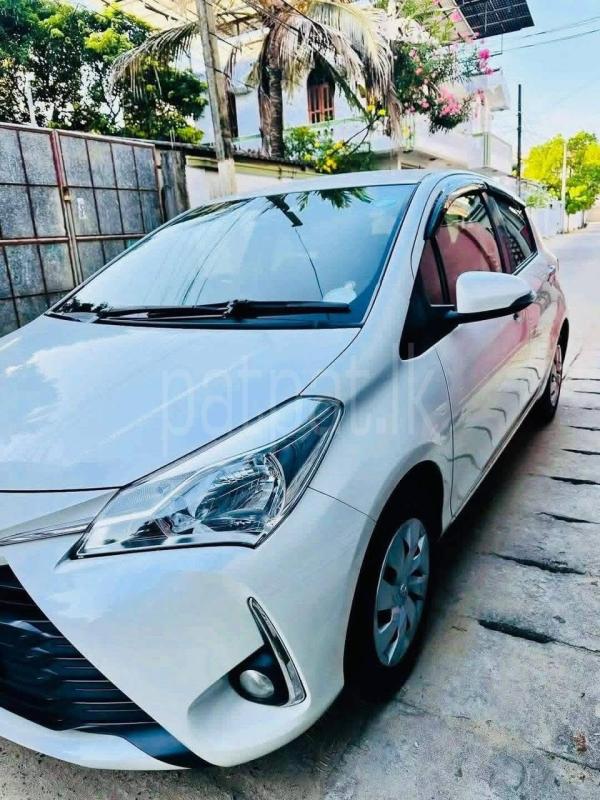 Toyota Vitz 2018 - பயன்படுத்தப்பட்டது கார் sale in Sri Lanka - patpat.lk