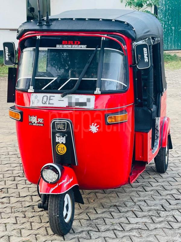 Bajaj 2 stroke 2006 - பயன்படுத்தப்பட்டது முச்சக்கர வண்டி sale in Sri Lanka - patpat.lk