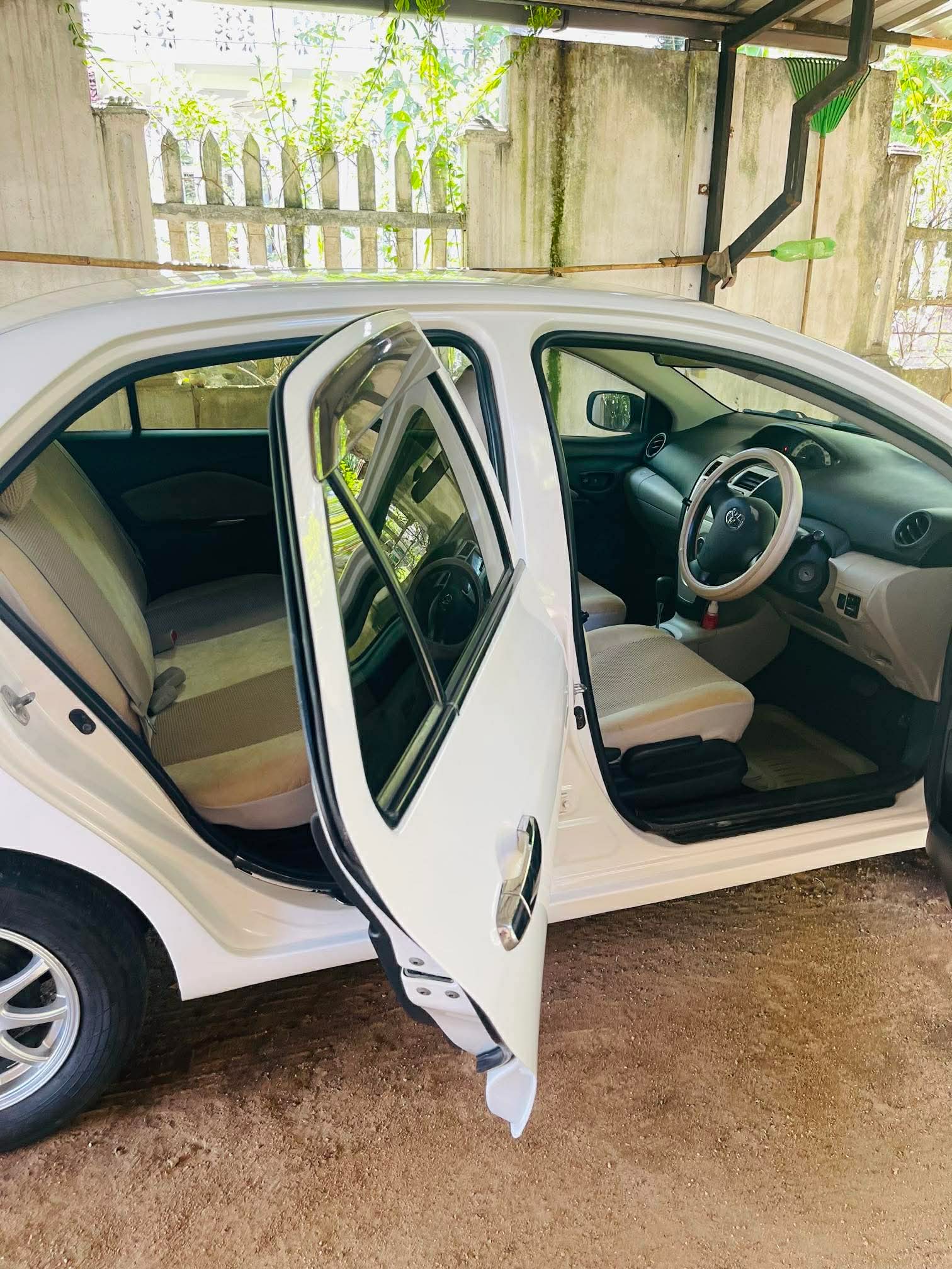 Advertisement image 6