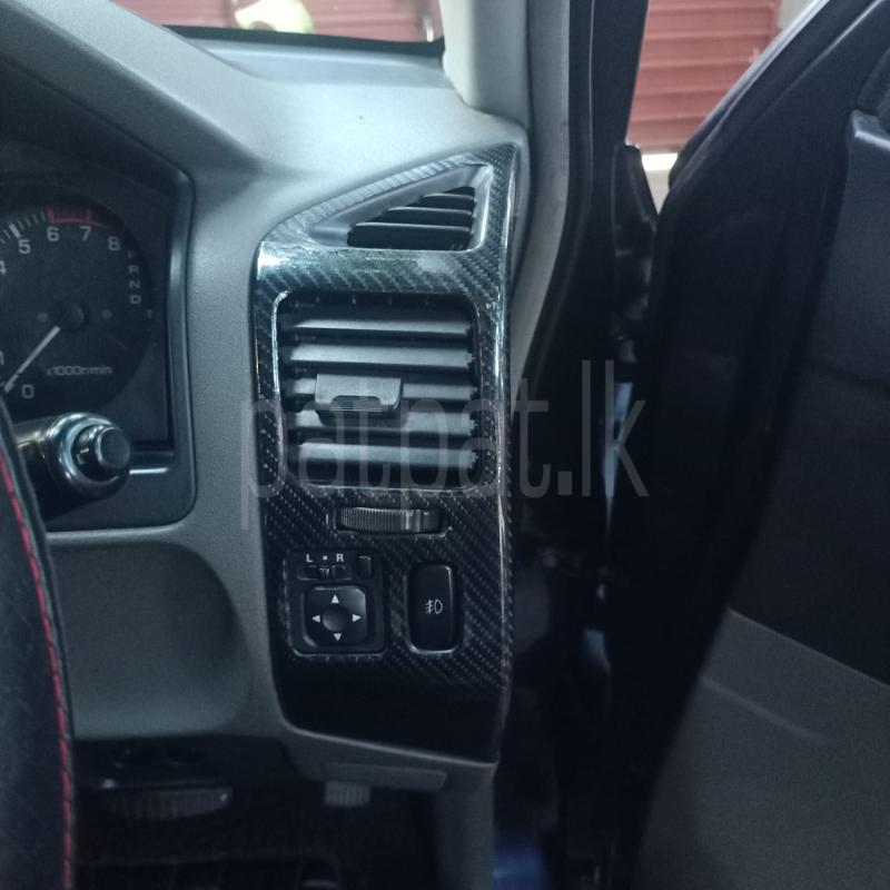 Mitsubishi Montero 2002 - பயன்படுத்தப்பட்டது SUV sale in Sri Lanka - patpat.lk