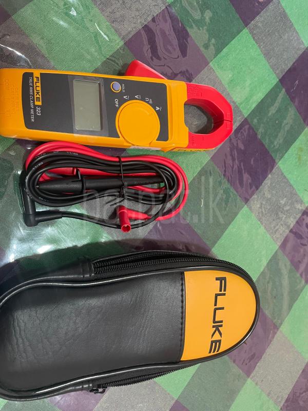 Fluke clamp meter for sale ads-image-1