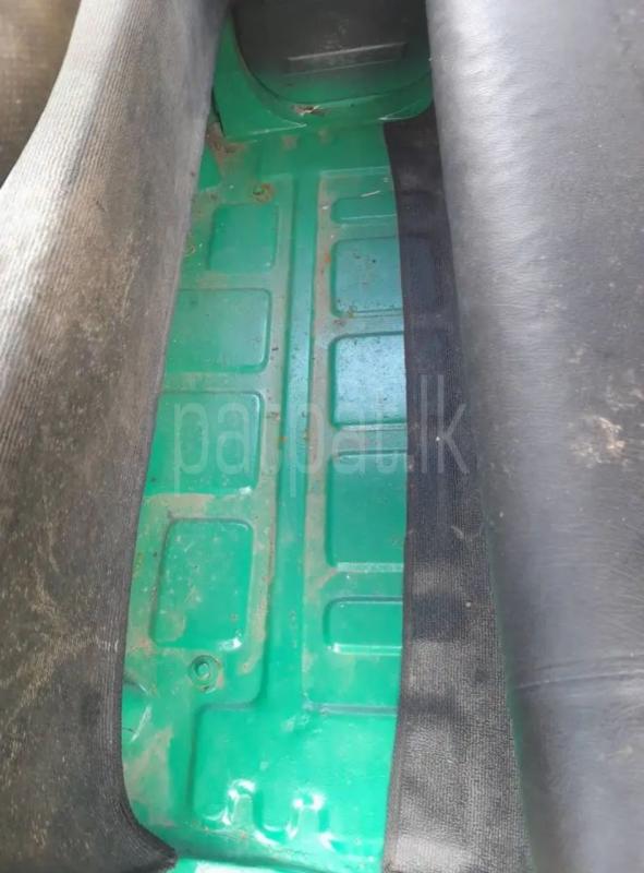 Advertisement image 6