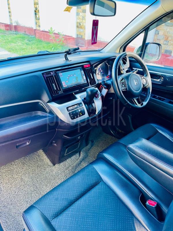 Advertisement image 6