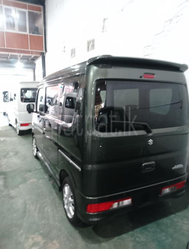 Advertisement image 3