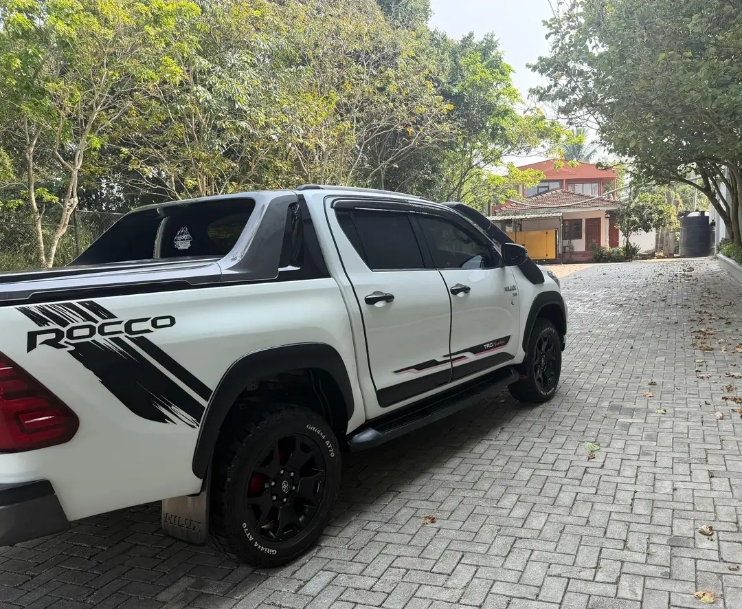 Toyota Hilux 2020 - Used Pick-up  sale in Sri Lanka - patpat.lk