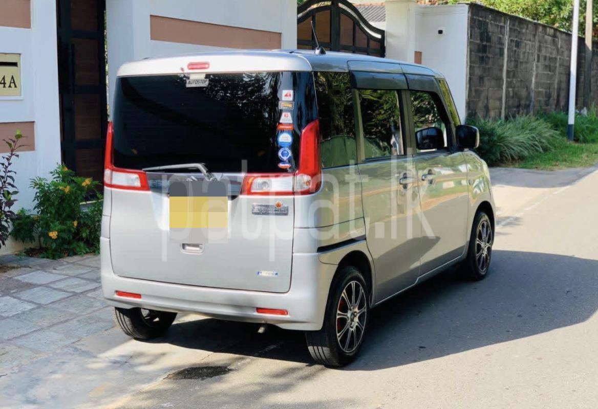 Advertisement image 6