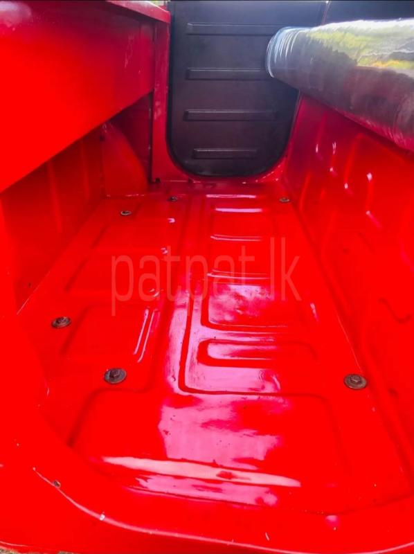 Advertisement image 4