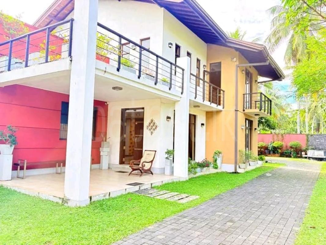 Advertisement image 5