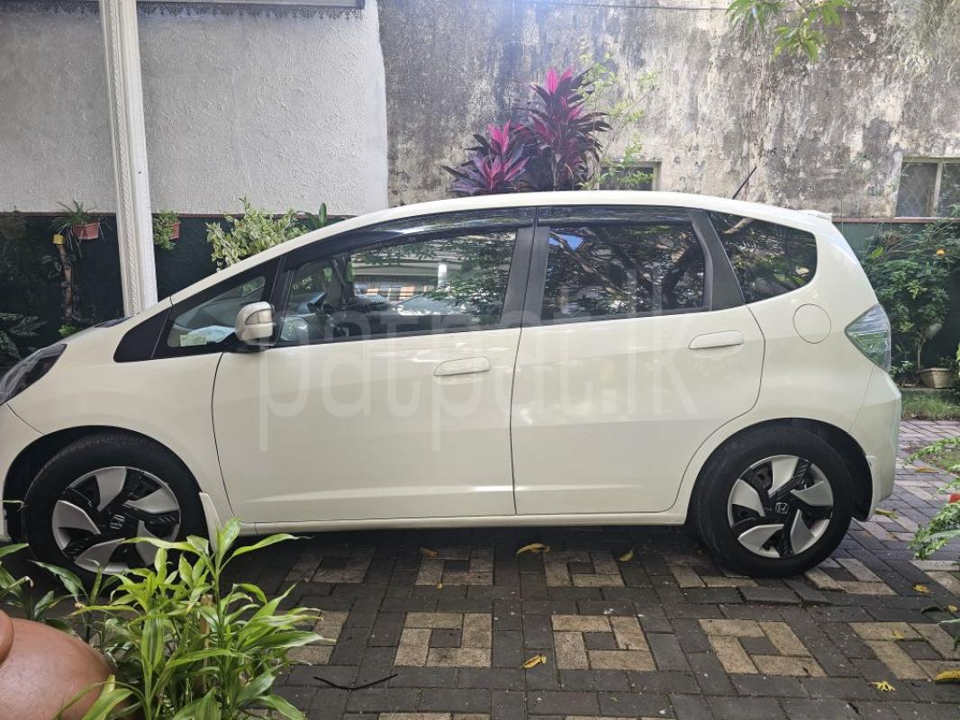 Advertisement image 4