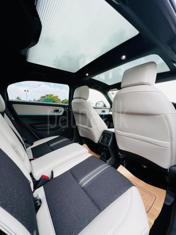 Advertisement image 6