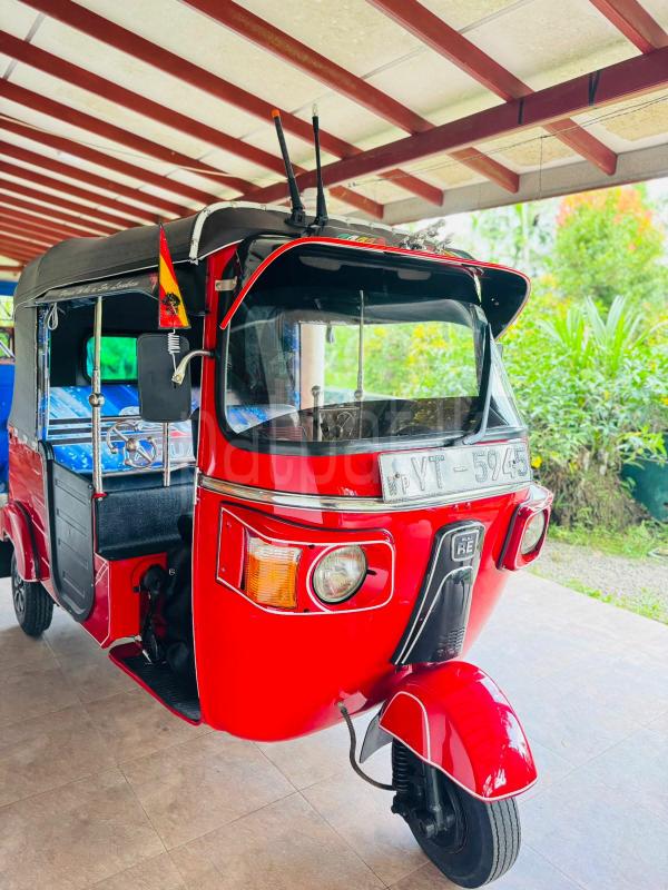Bajaj Three Wheel 2011 - භාවිතා කරන ලද ත්‍රිරෝද රථය sale in Sri Lanka - patpat.lk