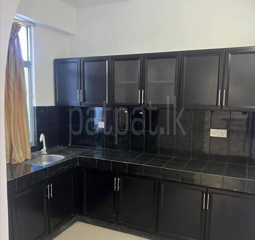 Unfurnished Apartment for Sale in Dehiwala