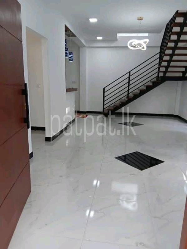 House for Sale in Nittambuwa