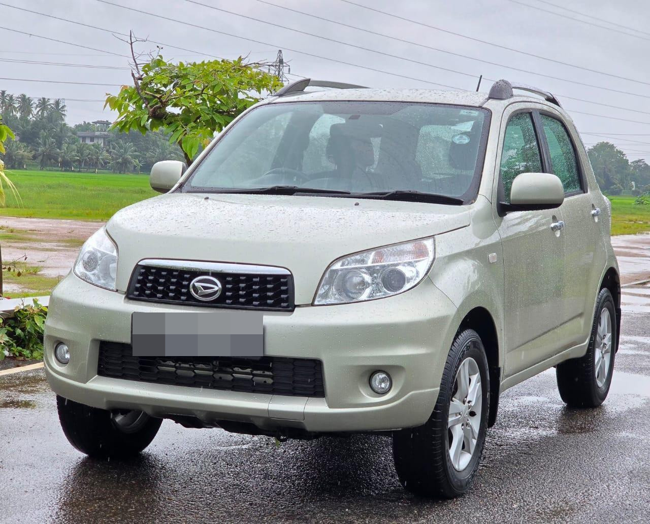Daihatsu Terios 2013 - Used SUV sale in Sri Lanka - patpat.lk