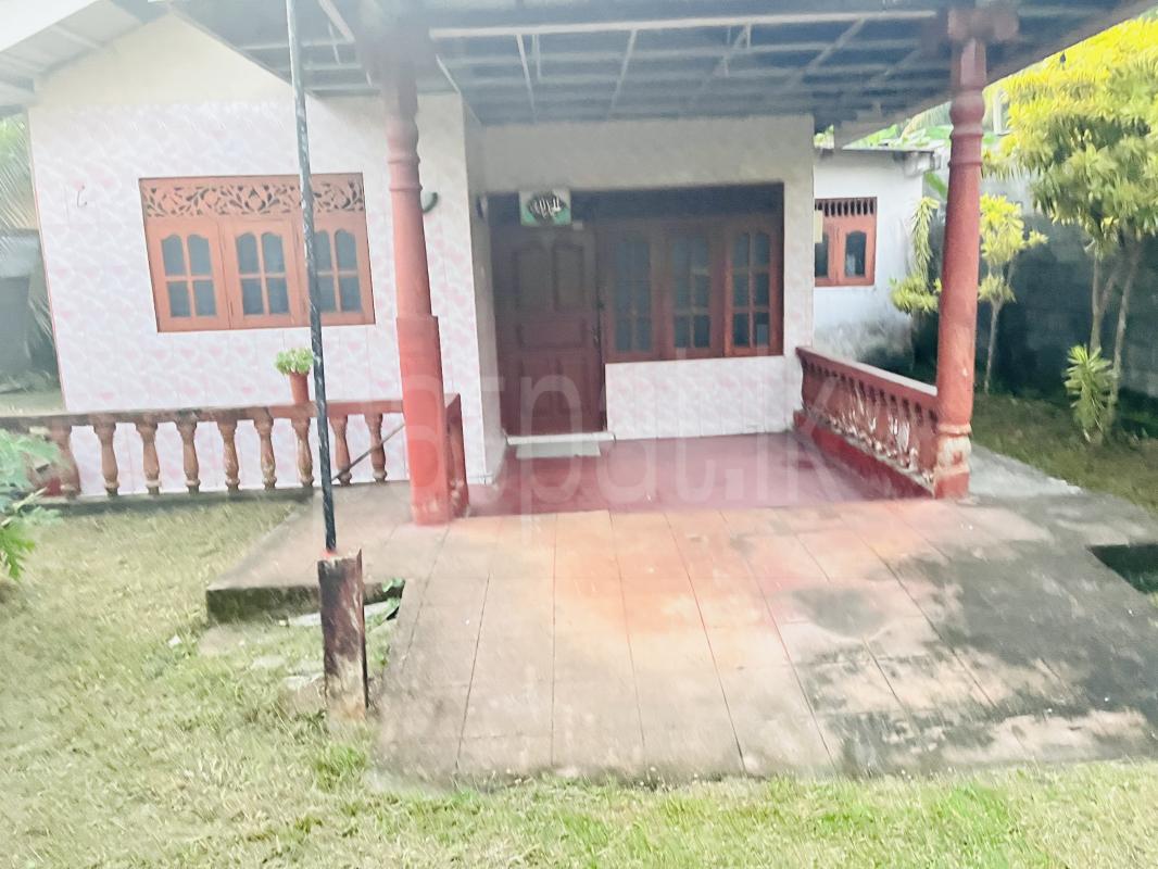 House for Sale in Alutgama