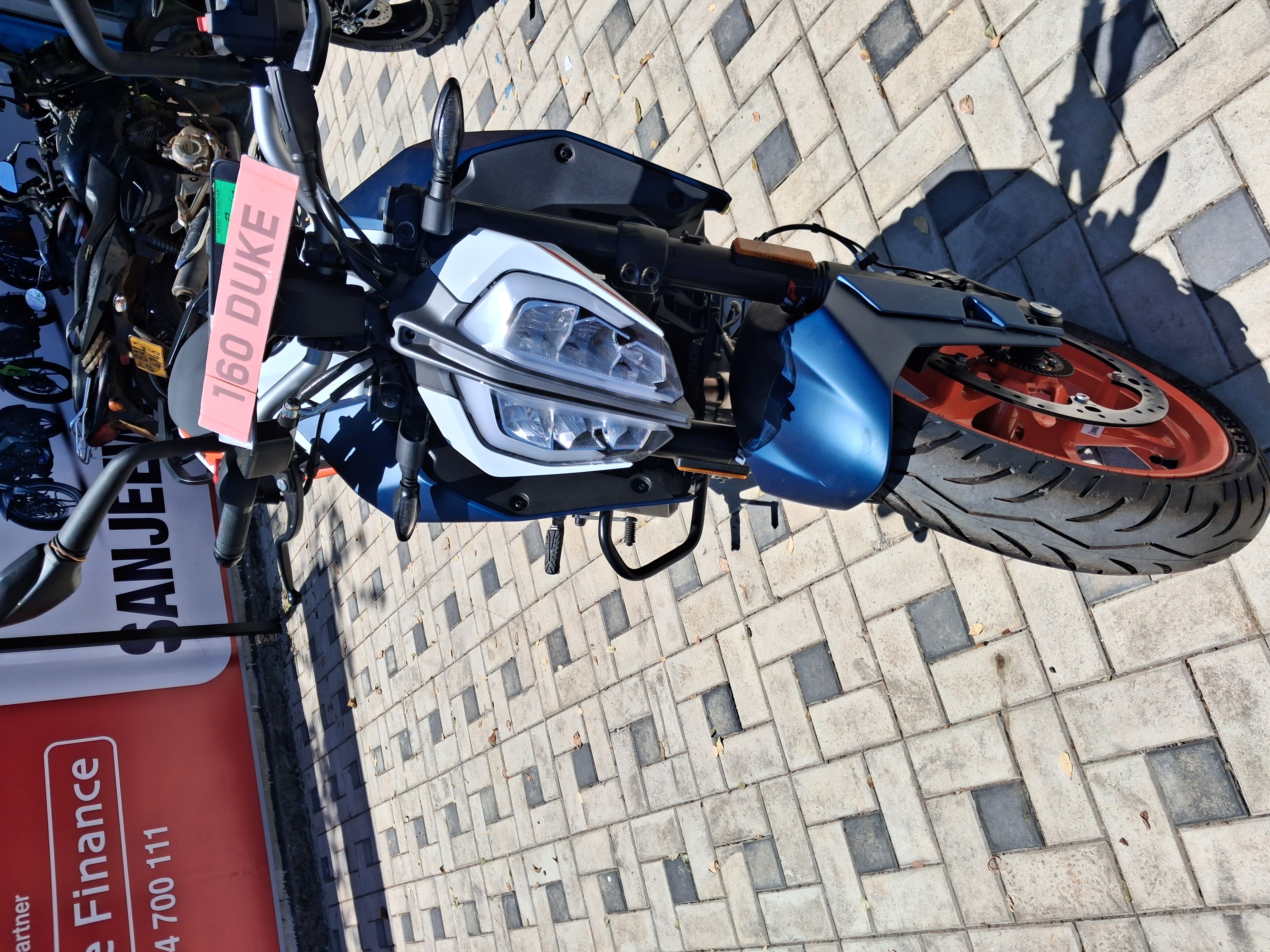 KTM Duke 160 2025 ads-image-1