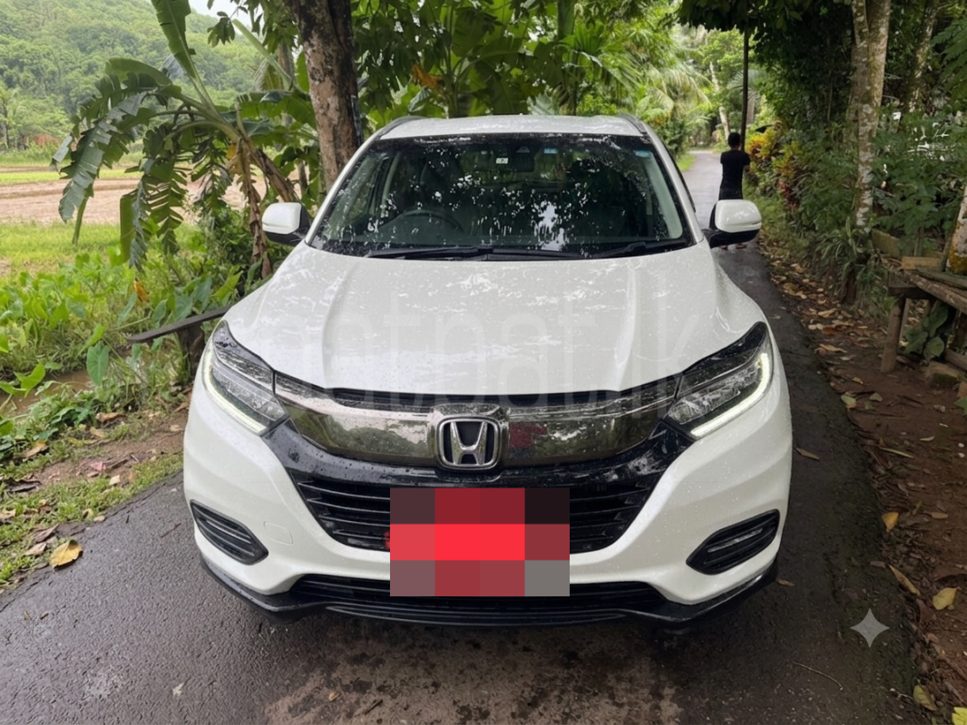 Honda Vezel 2014 - பயன்படுத்தப்பட்டது SUV sale in Sri Lanka - patpat.lk