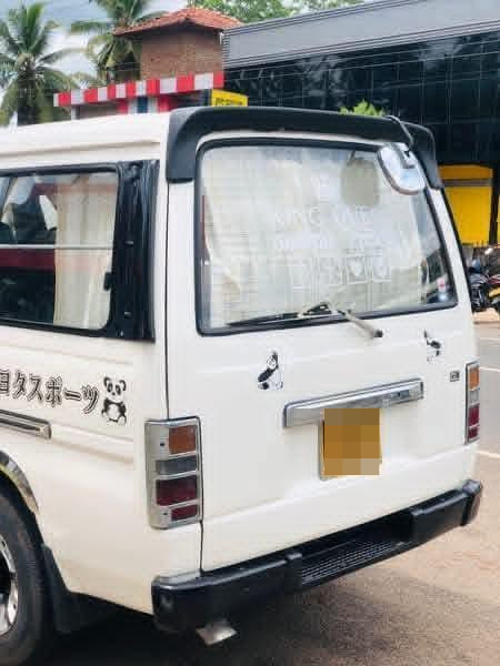 Nissan Caravan 1995 - பயன்படுத்தப்பட்டது வேன் sale in Sri Lanka - patpat.lk