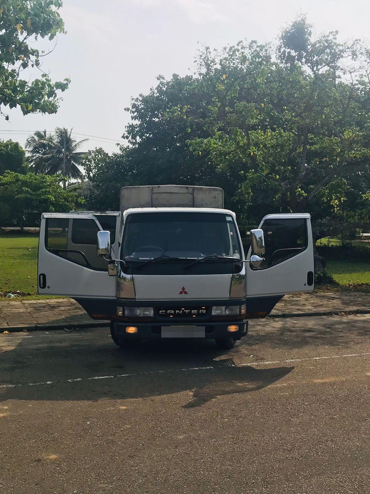 Mitsubishi Canter 2001 ads-image-1