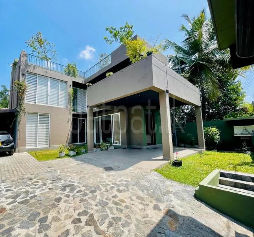 Advertisement image 4