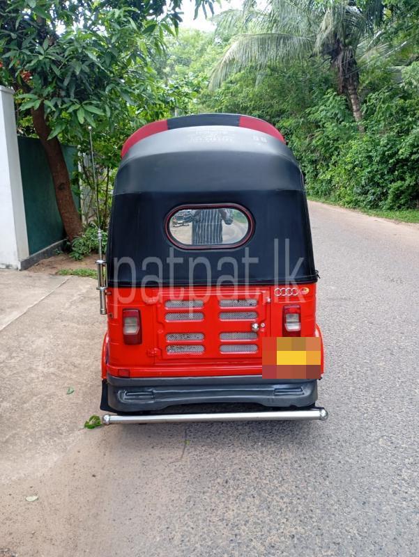Bajaj 4 stroke 2012 - பயன்படுத்தப்பட்டது முச்சக்கர வண்டி sale in Sri Lanka - patpat.lk