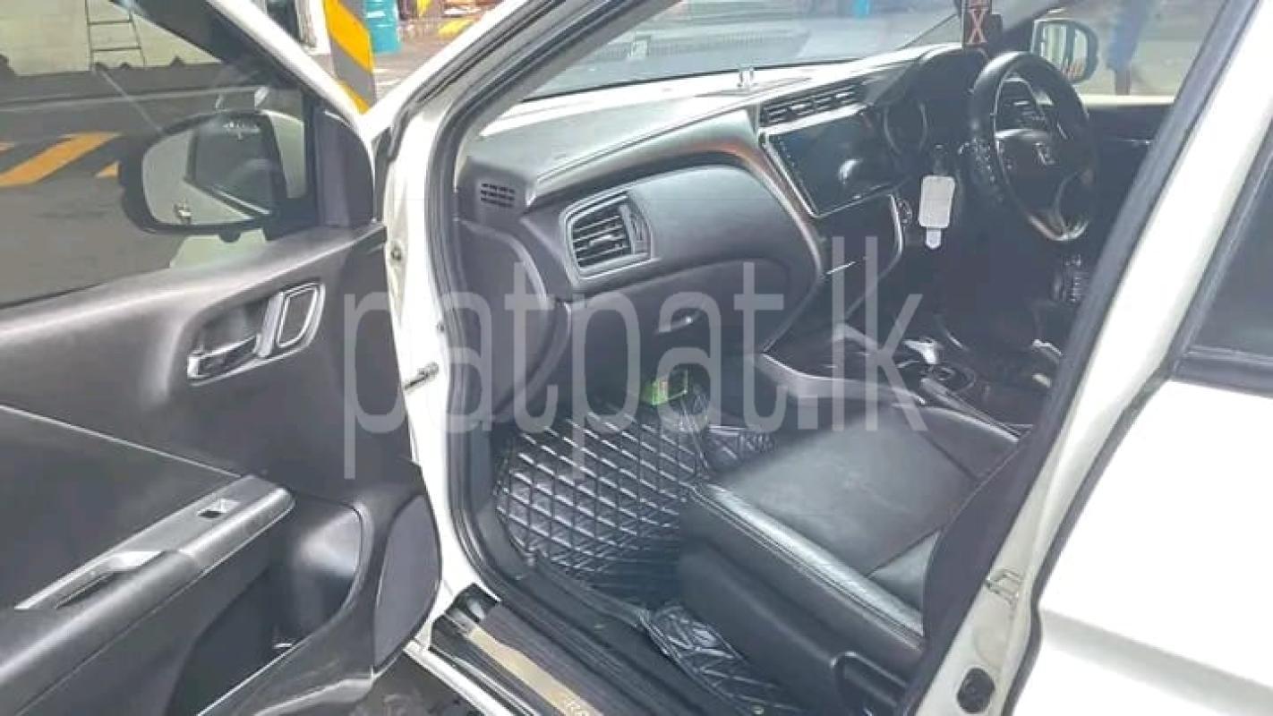 Advertisement image 4